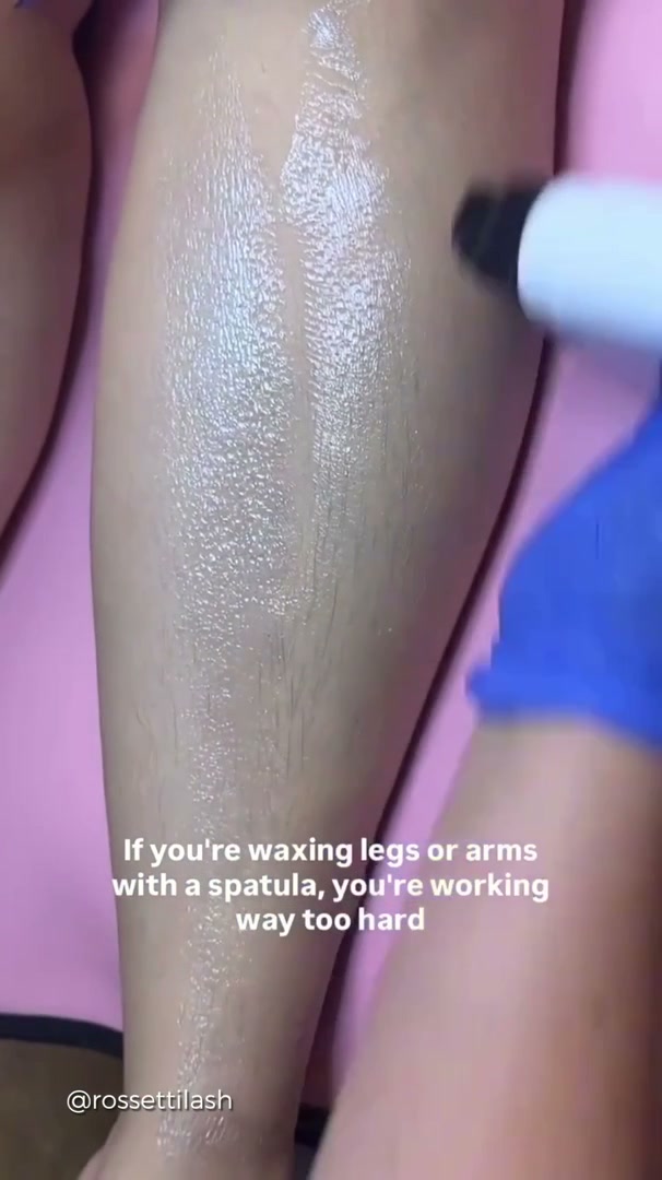 @rossettilash using Nova roll-on wax
